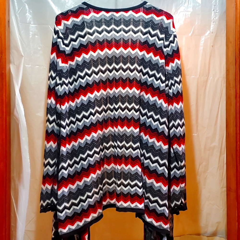 Cardigan - Picture 2 of 3